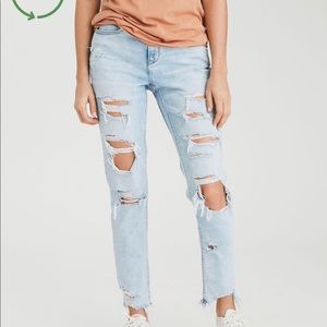 AE STRETCH MOM JEANS
